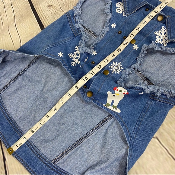 4/$25 Winter denim dog jacket Christmas - Picture 8 of 8